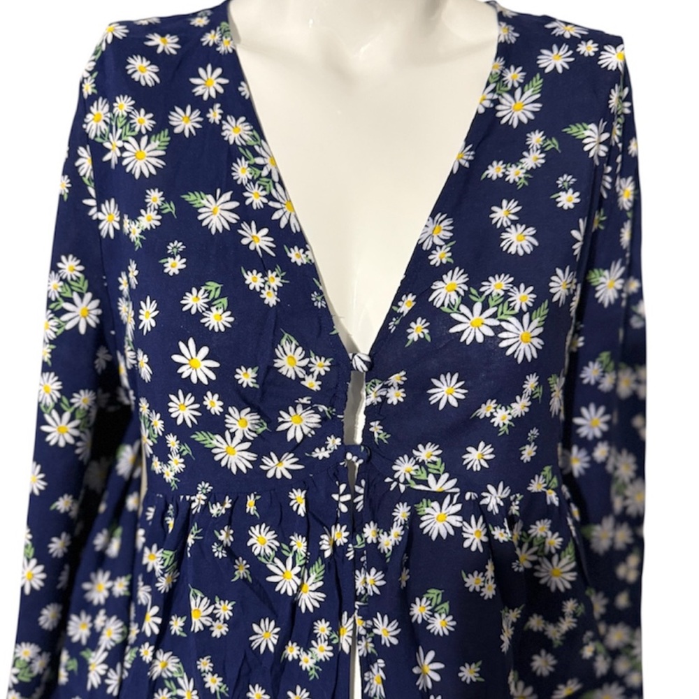 Altar'd State Navy Floral Top NWT SIZE L